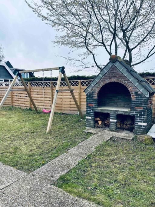 Leuke Bungalow In Noord-Holland Opmeer Exteriér fotografie